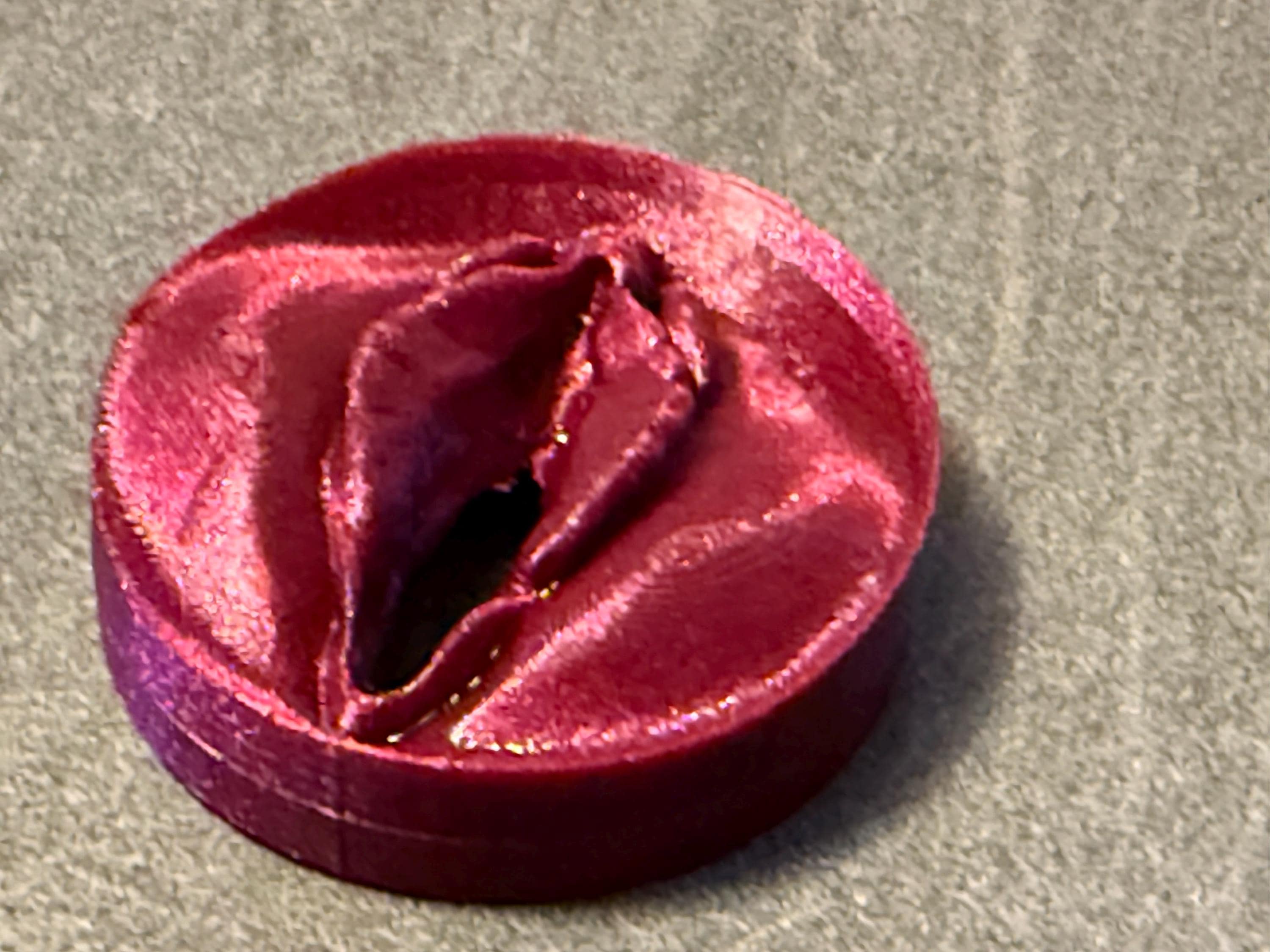 3D Printed Feminine Shape Can Cover | Fun Novelty Drink Topper | Discreet Packaging