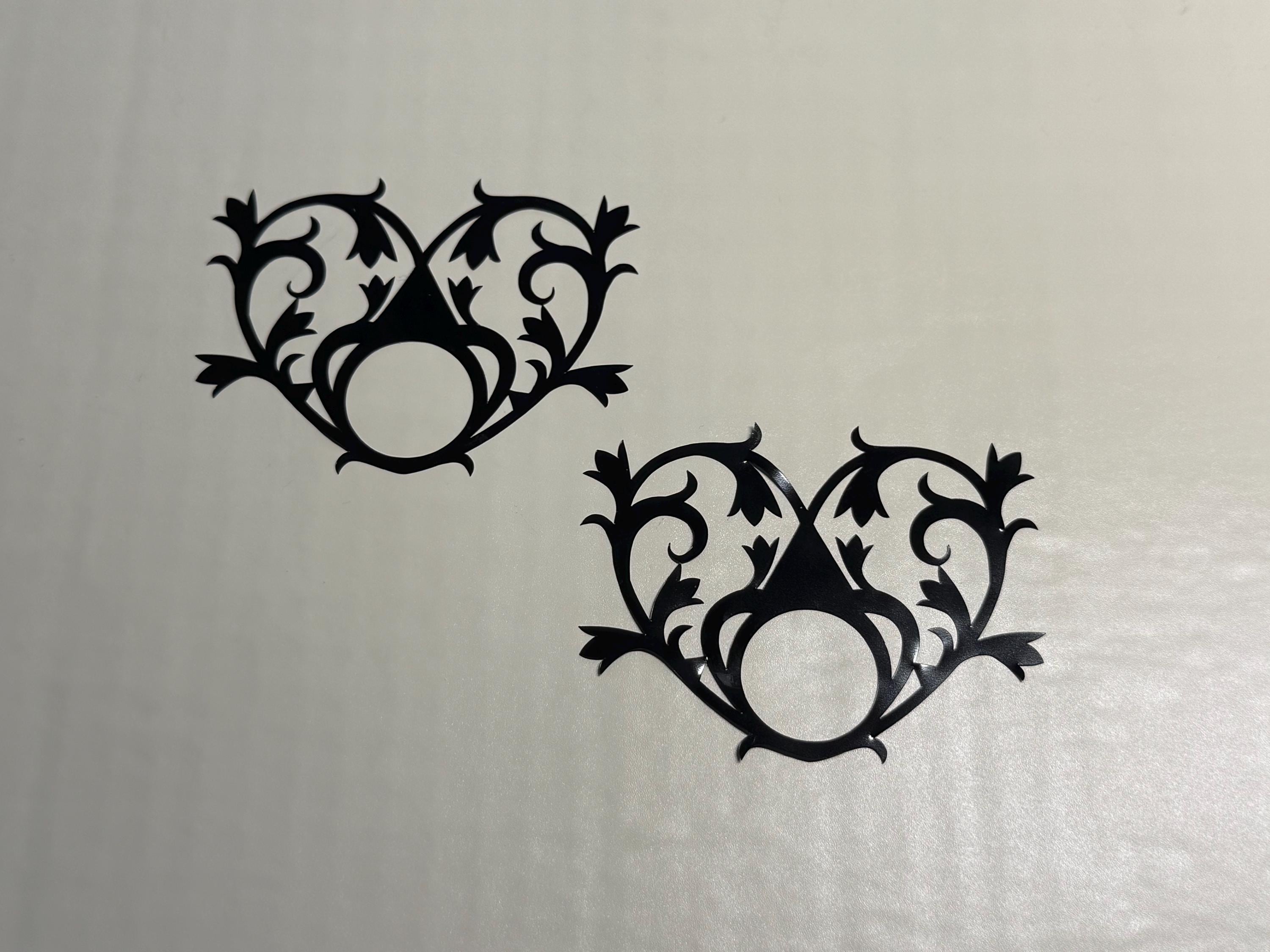 Gothic Wavey Heart | Gothic Pasty | Blackwork | Dark Romance | Discreet Packaging