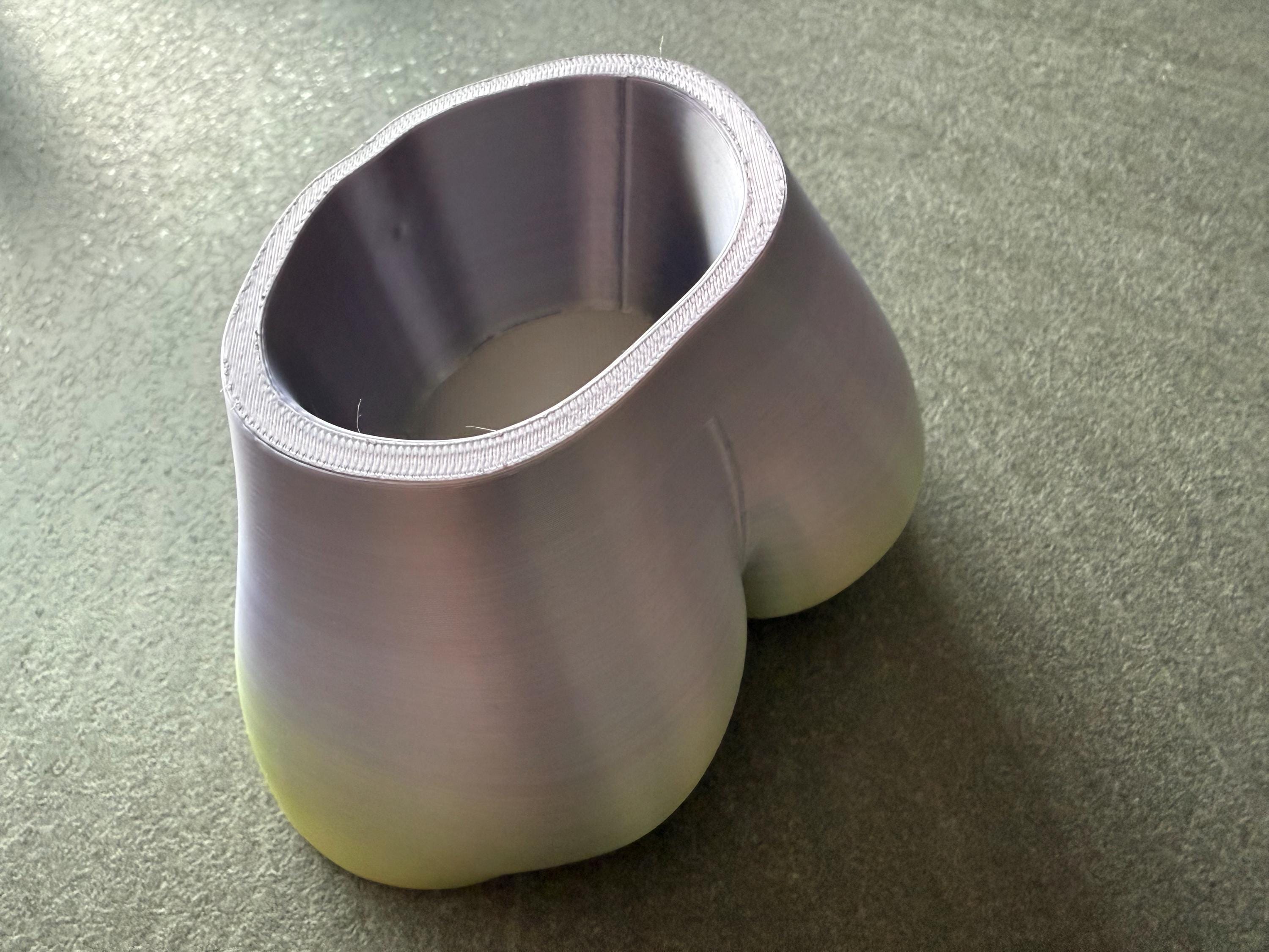 3D Printed Trinket Holder | Modern Color Gradient Decorative Dish | Discreet Packaging