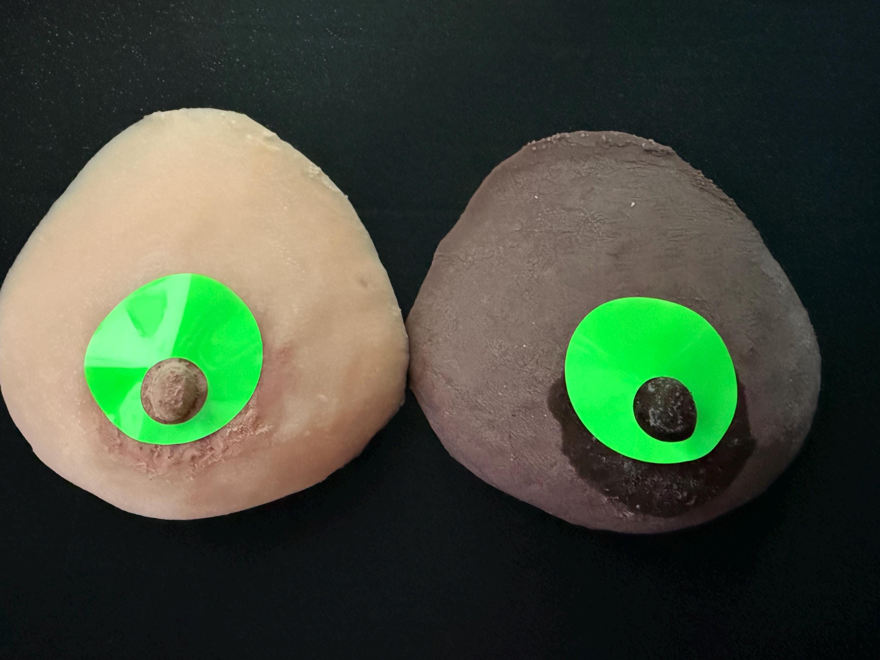 Luminous Green Glow-in-the-Dark Pasties | UV Reactive Shapes | Discreet Packaging