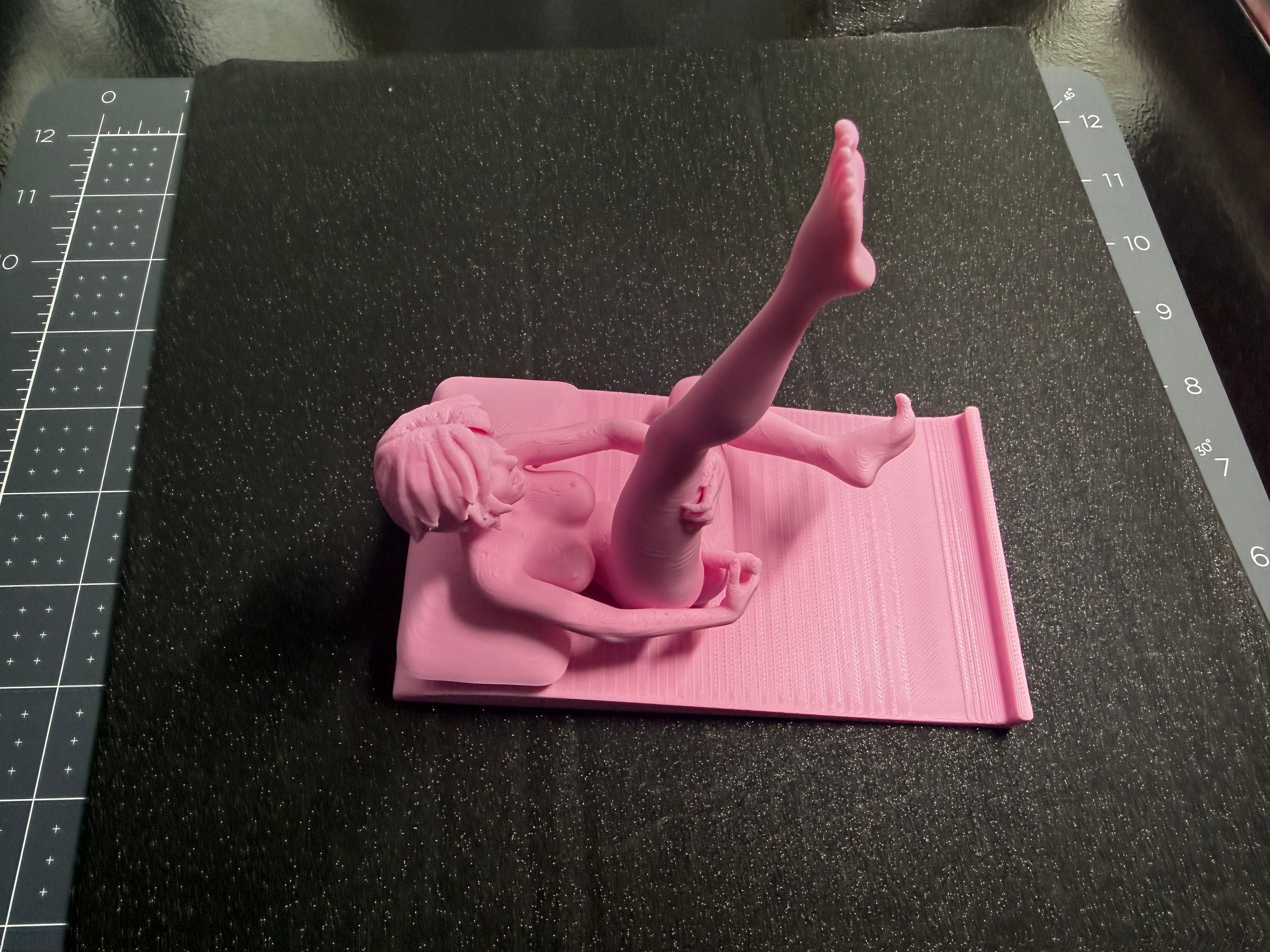 Yoga Muse Phone Stand | 3D Printed Artistic Desk Sculpture | Body-Positive Decor | Discreet Packaging