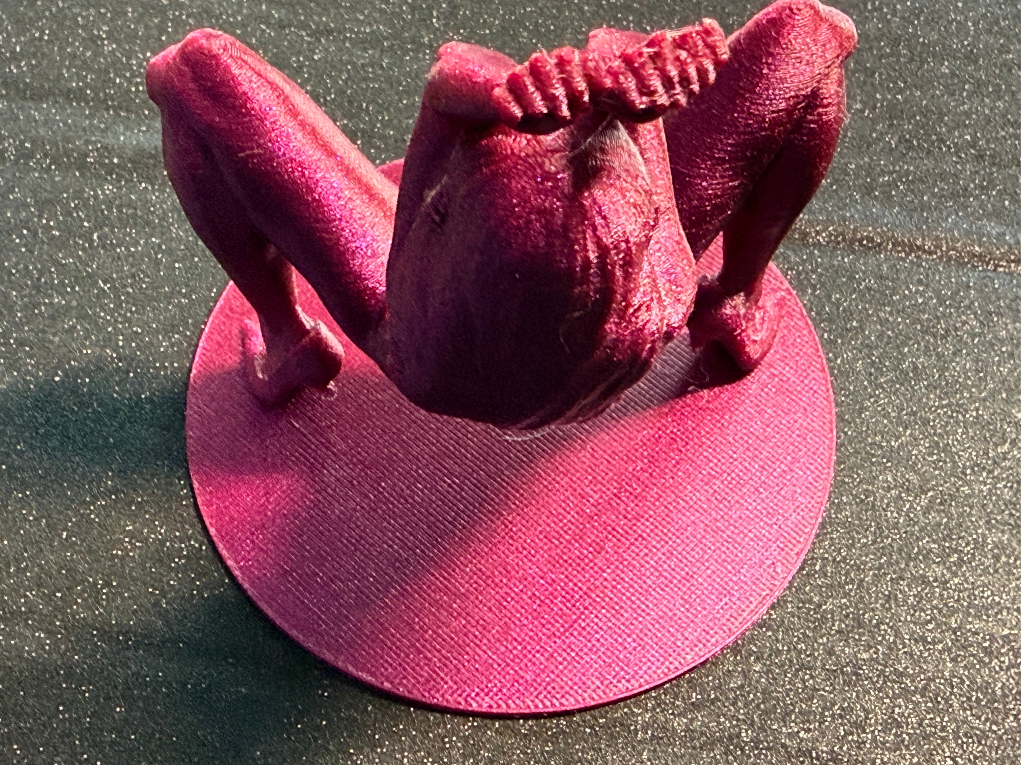 Modern Female Sculpture | Compact Figurine Display | Bold Artistic Decor | C-Kret Wear