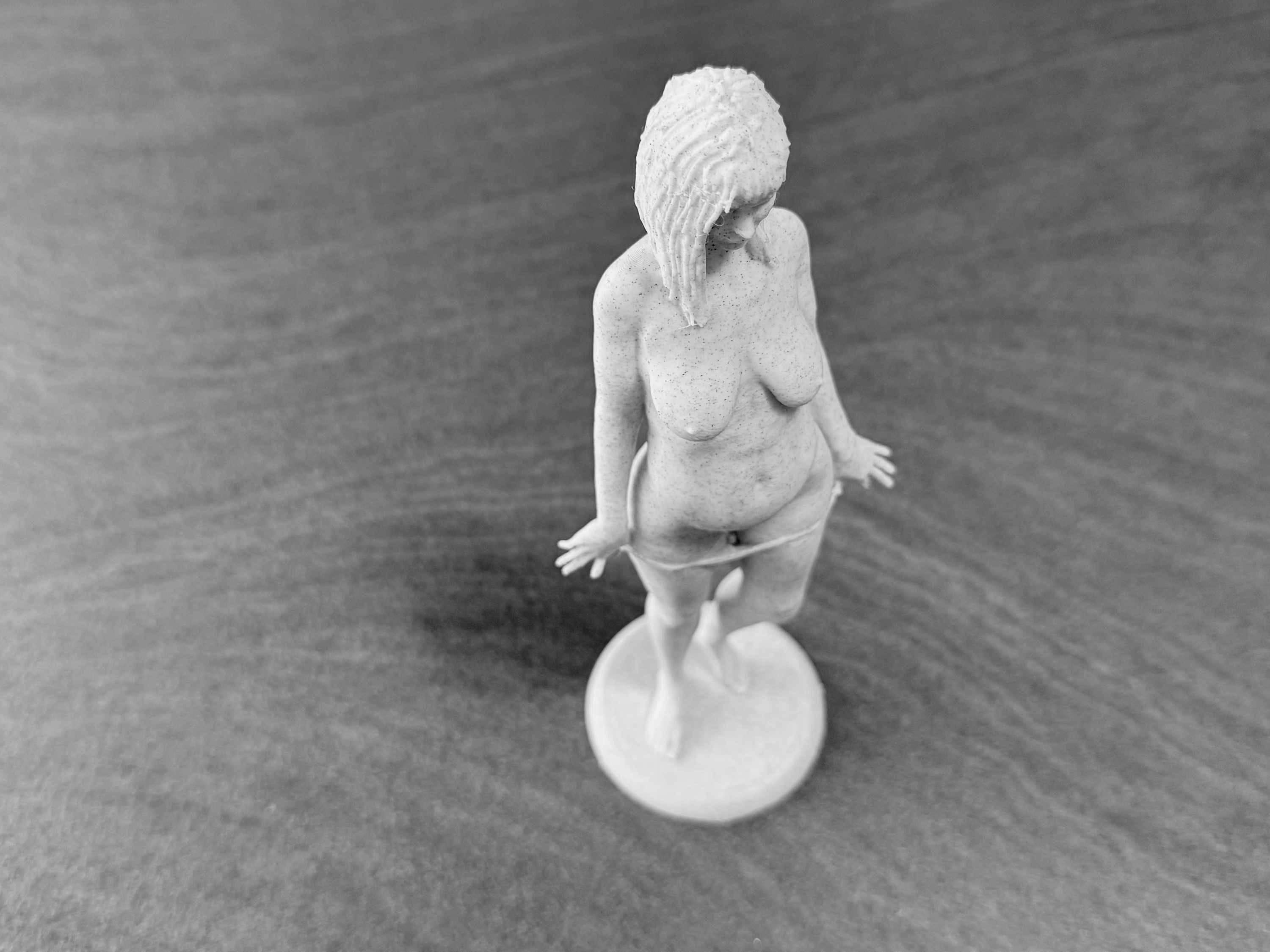 Curvy Goddess Figurine | Body Positive PLA Art Sculpture | Discreet Packaging