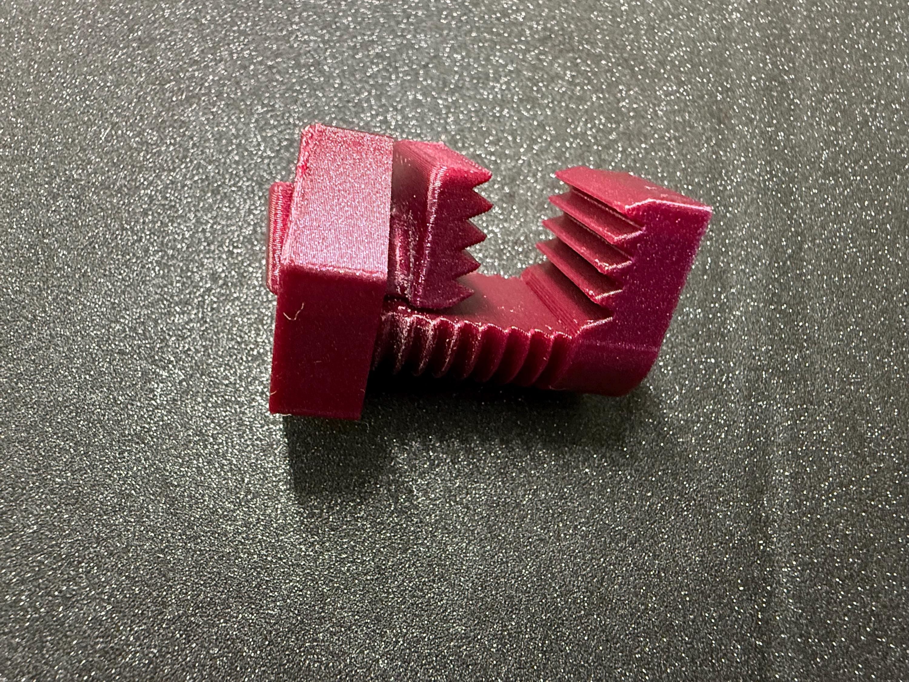 Adjustable Sensation Clips | Light Pressure Play | Discreet Packaging