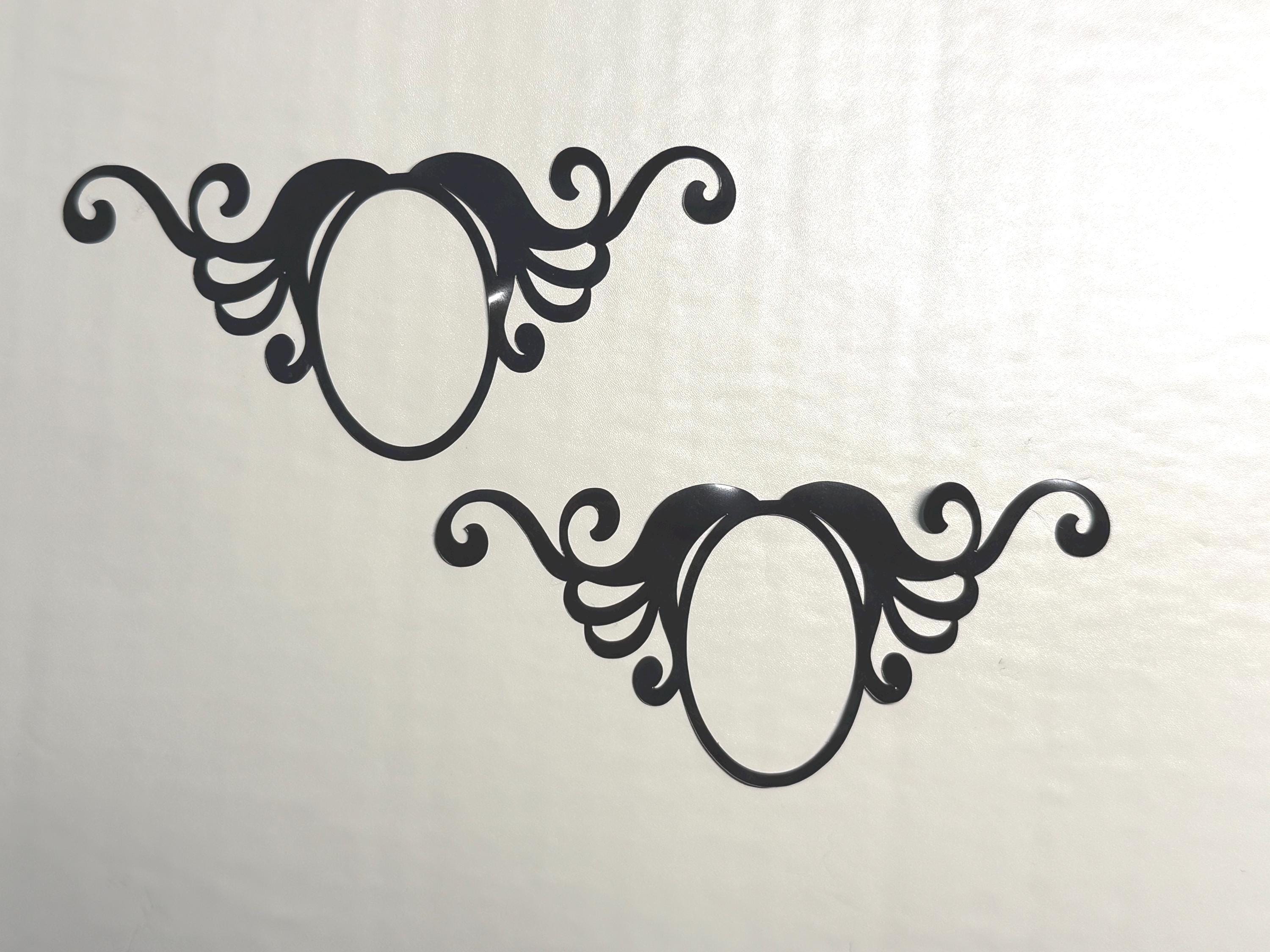 Wavey Gothic | Gothic Pasty | Blackwork | Dark Romance | Discreet Packaging