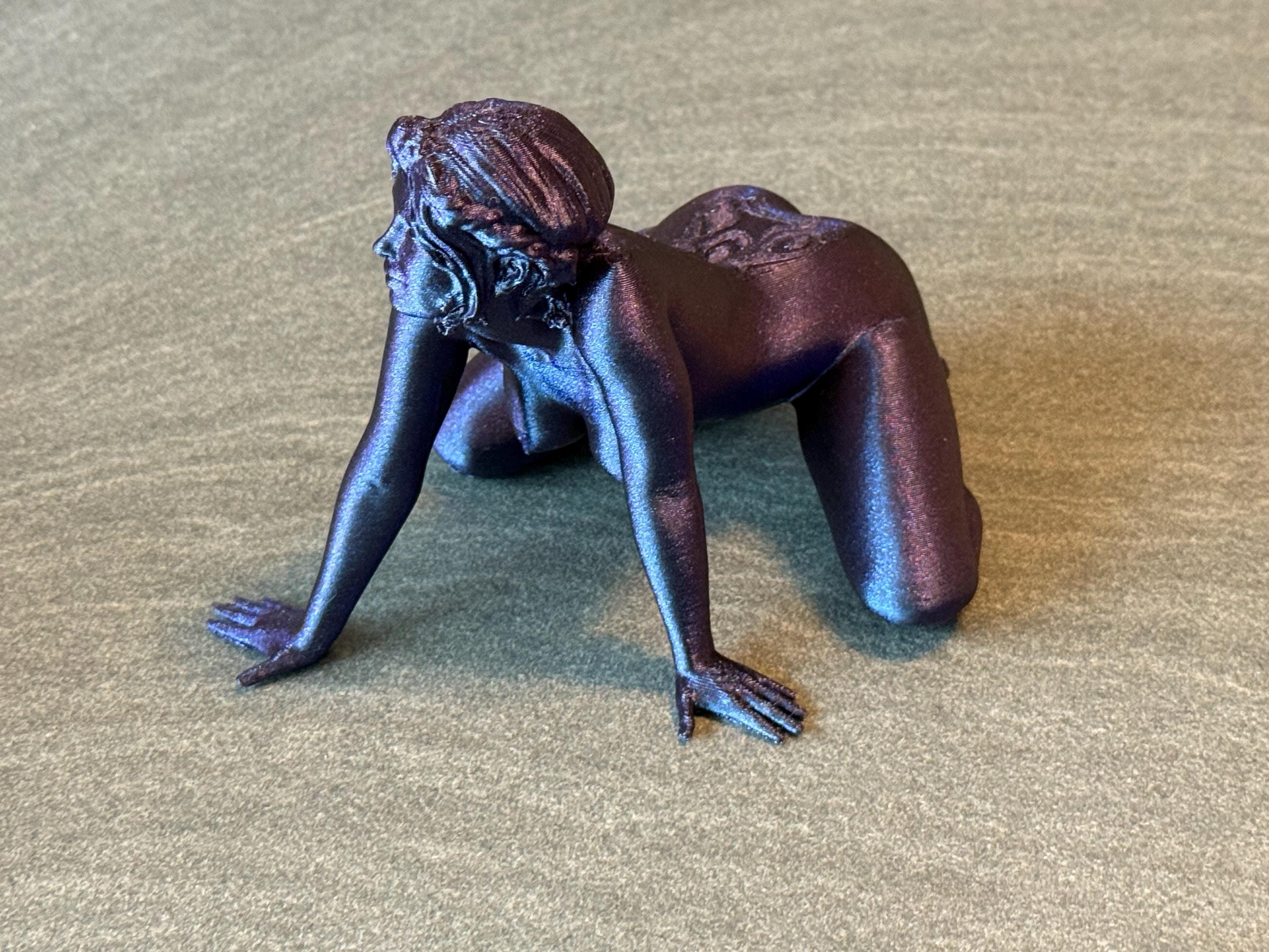 Female Art Statue | Modern Figurative Desk Decor | Elegant Sculptural Accent | Discreet Packaging