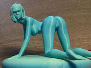 Figurative Lady Sculpture Phone Stand | Artistic Nude Desk Display | Discreet Packaging